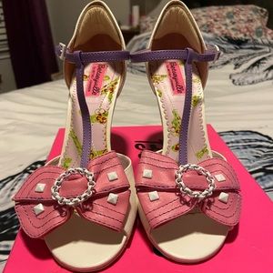 Betseyville by Betsey Johnson ‘Pauline’ peep toe, t-strap pump